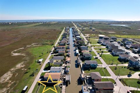 A home in Crystal Beach