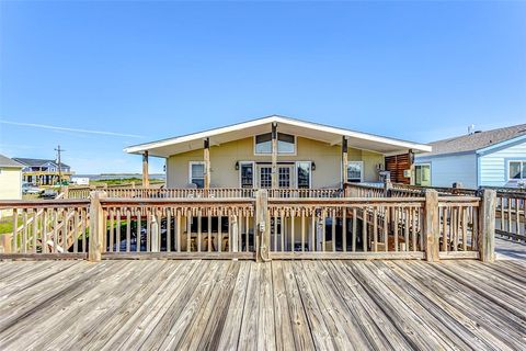 A home in Crystal Beach