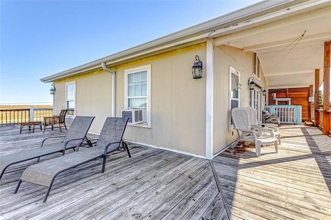 A home in Crystal Beach