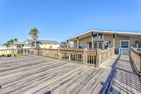 A home in Crystal Beach