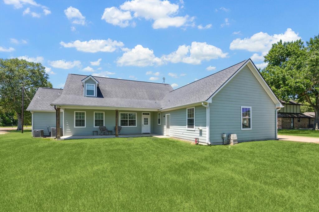 1170 Woody Lane, Sealy, Texas image 28