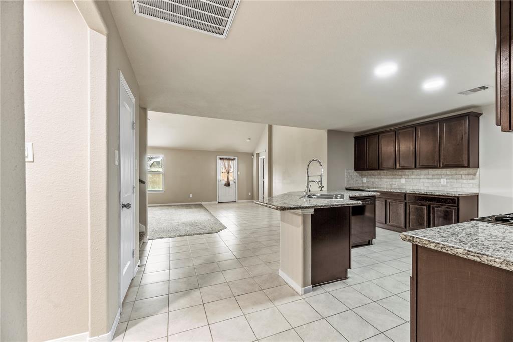 2926 Indwarra Court, Katy, Texas image 9