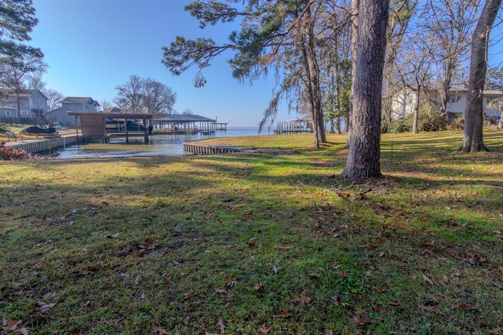 409 Wildwood Drive, Onalaska, Texas image 32