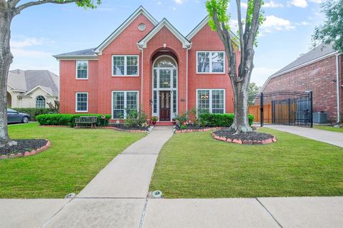 12427 Shadycrest Drive Houston TX 77082