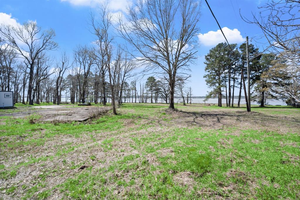 2405 Barretts Landing Road, Trinity, Texas image 20