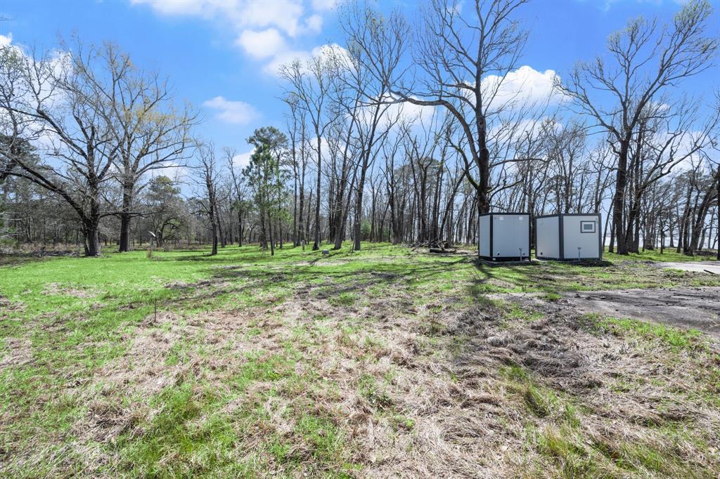 2405 Barretts Landing Road, Trinity, Texas image 21
