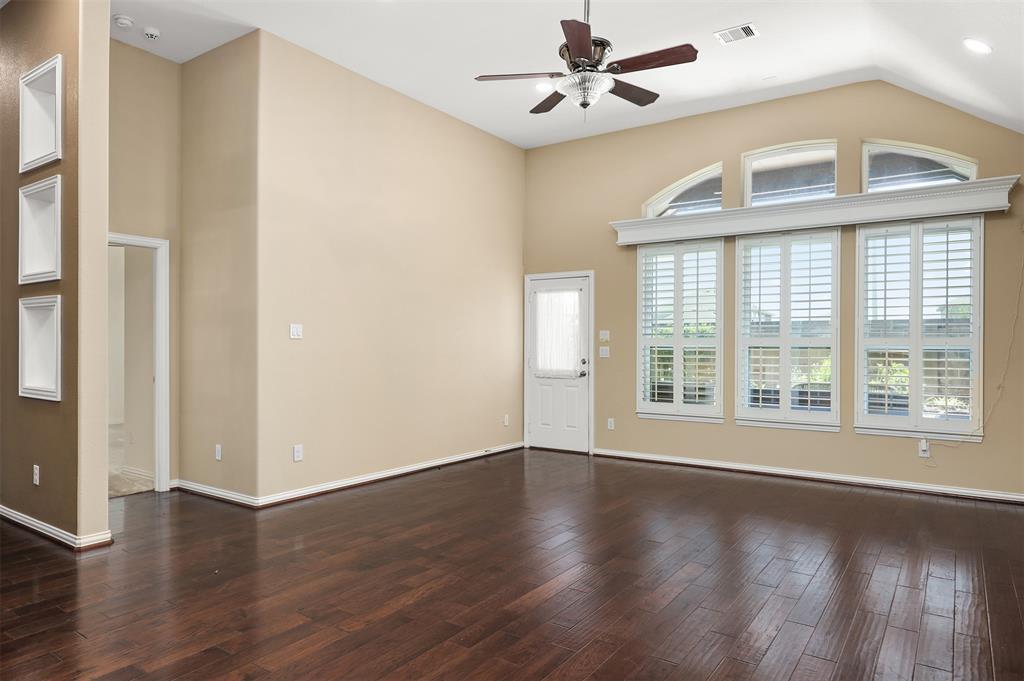 12521 Beacon Cove Drive, Texas City, Texas image 10