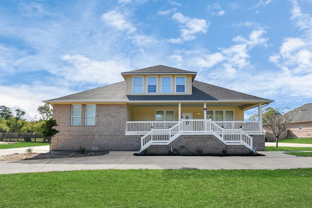 1019 N Country Club Drive