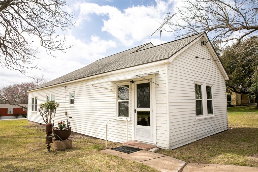 400 N Brazos Street, Burton, Texas image 2