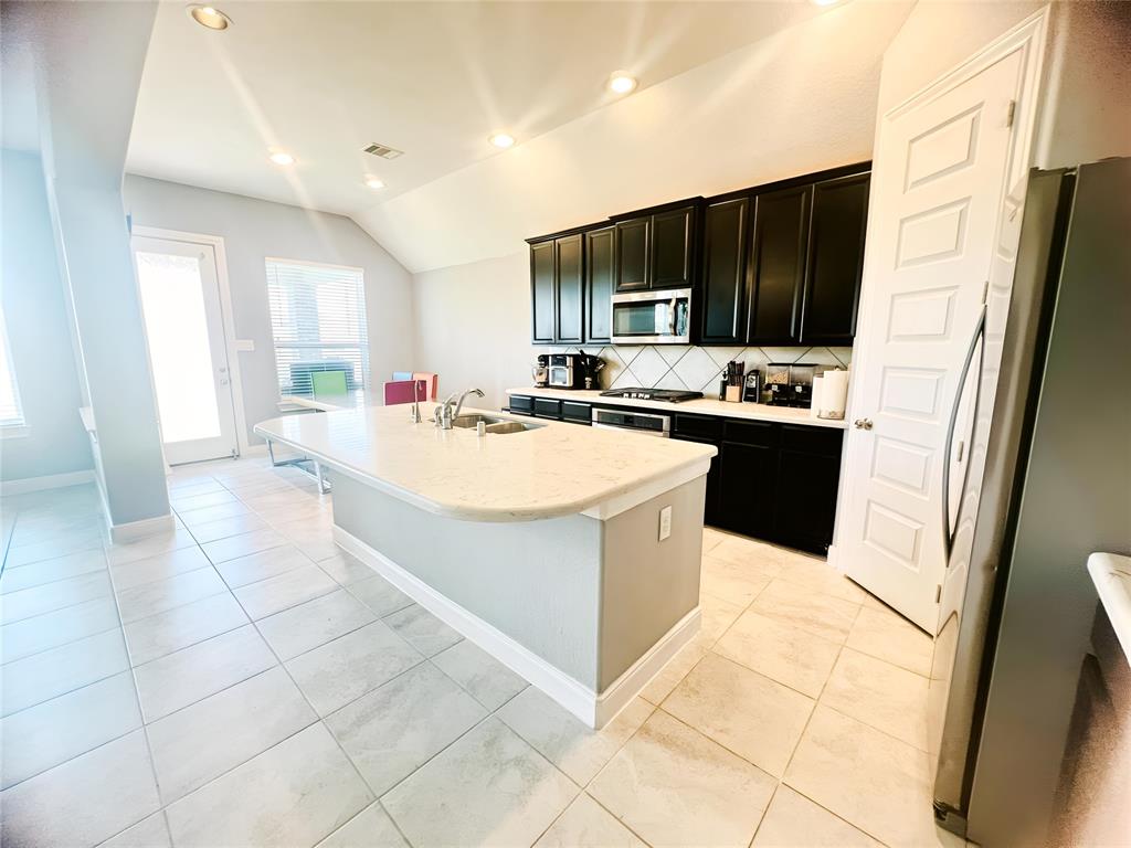 Photo 10 of 37 of 20246 Tarpon Bay Ln house