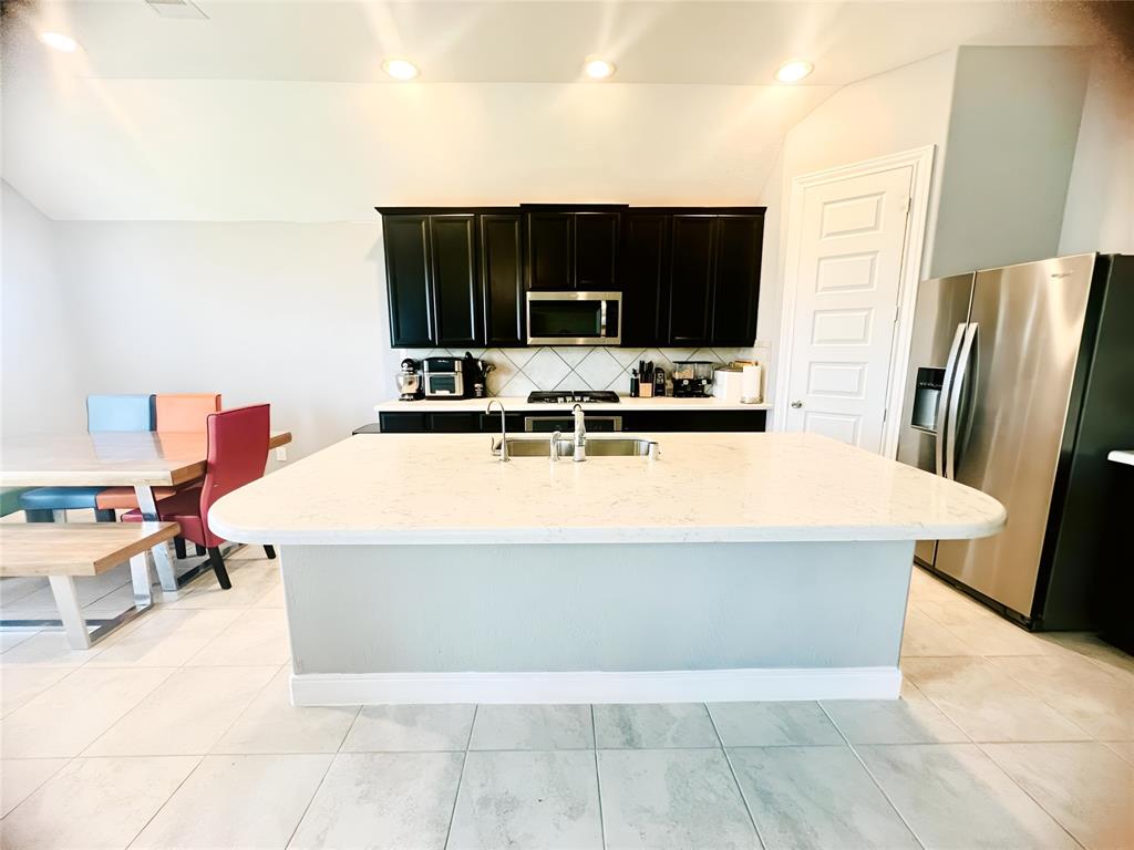 Photo 9 of 37 of 20246 Tarpon Bay Ln house
