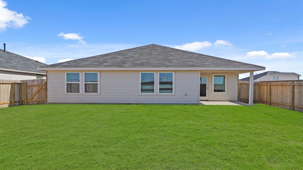 20410 Coast Redwood Street, New Caney, Texas image 16