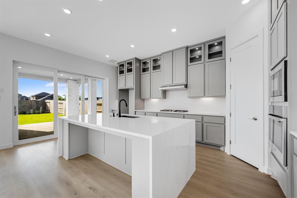 9123 Heckenberg Arbor Lane