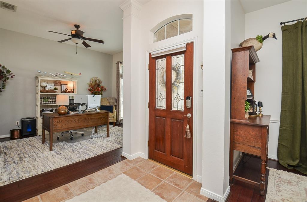 1542 Lake Pauline Court, Richmond, Texas image 4