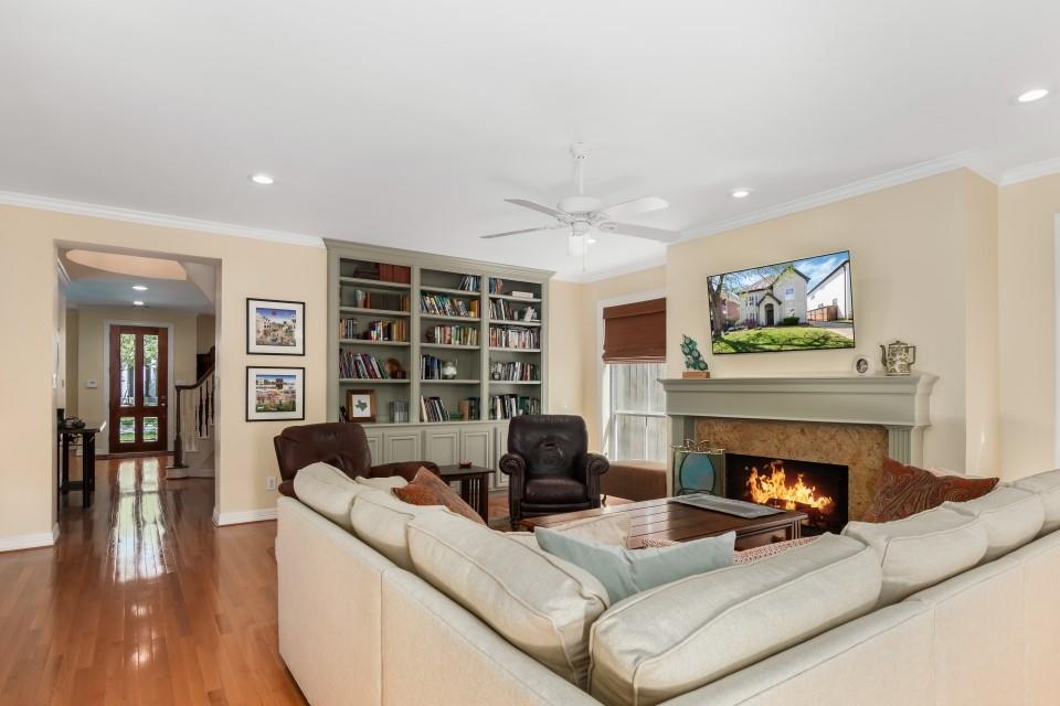 4425 Darsey Street, Bellaire, Texas image 13