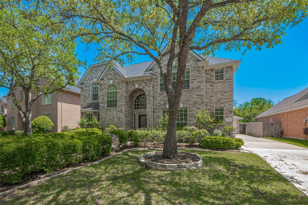 1415 Tahoe Valley Lane, Sugar Land, Texas image 3