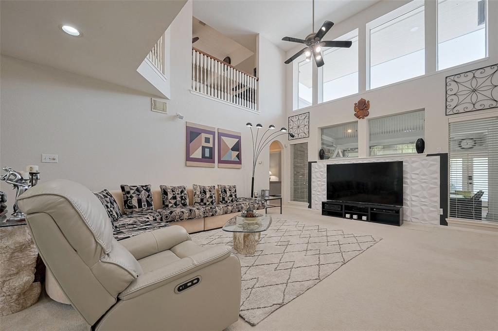 1415 Tahoe Valley Lane, Sugar Land, Texas image 9