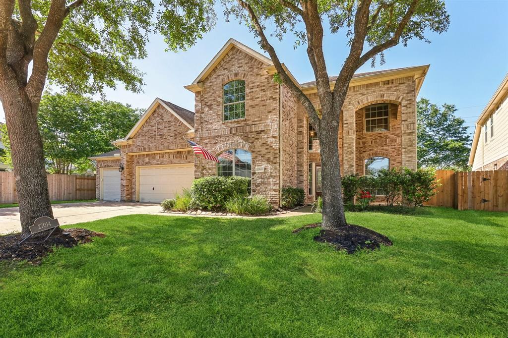 27014 Glenfield Hollow Lane, Cypress, Texas image 1