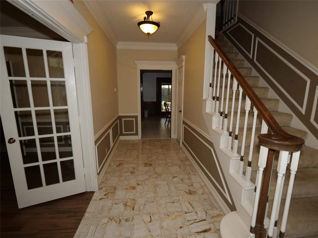 4202 Astwood Court, Houston, Texas image 9