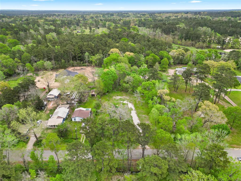 13194 Lake Conroe Bay Road, Willis, Texas image 7
