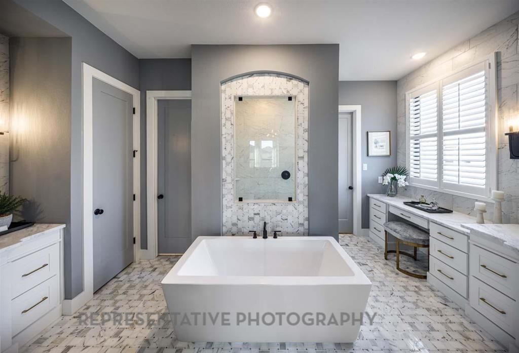 8819 Blue Grotto Lane, Manvel, Texas image 6