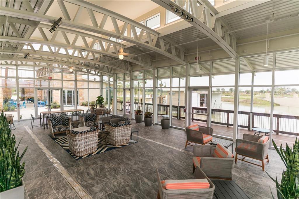 8819 Blue Grotto Lane, Manvel, Texas image 8