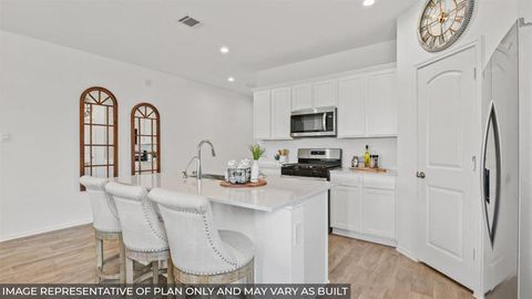 Photo of 701 Canadian Trail, Dayton, TX 77535 (MLS # 21642151)