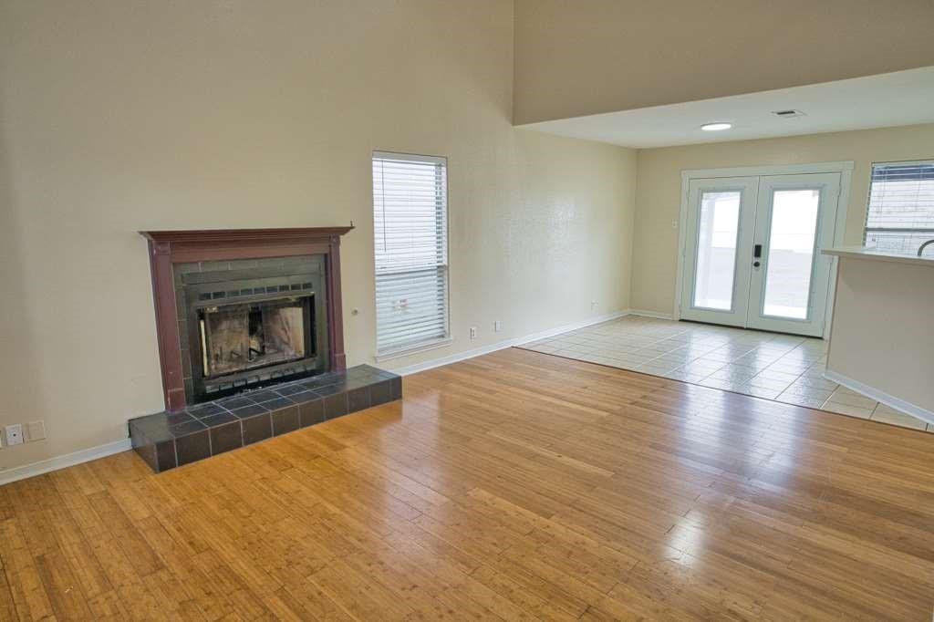 1503 Avenue J, Danbury, Texas image 12