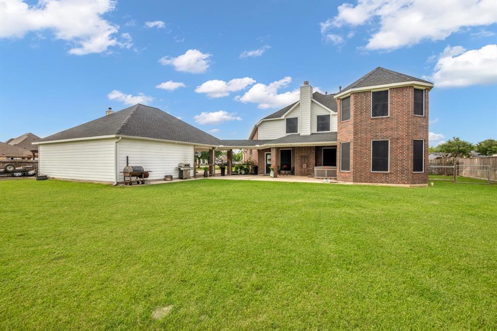 8810 Tumblewood Drive, Baytown, Texas image 46
