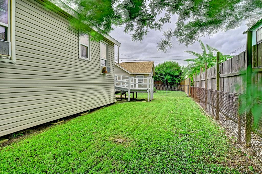 2209 Grover Avenue, Galveston, Texas image 26