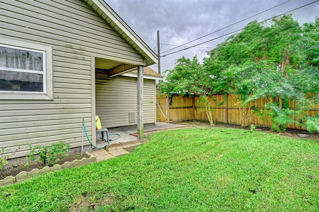 2209 Grover Avenue, Galveston, Texas image 35