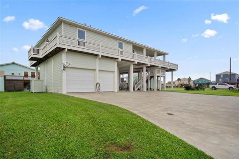 A home in Crystal Beach