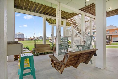 A home in Crystal Beach