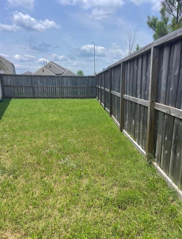 7638 Sirocco Lane, Baytown, Texas image 24