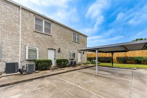 Photo of 7657 Cambridge Street #7657, Houston, TX 77054 (MLS # 91444922)