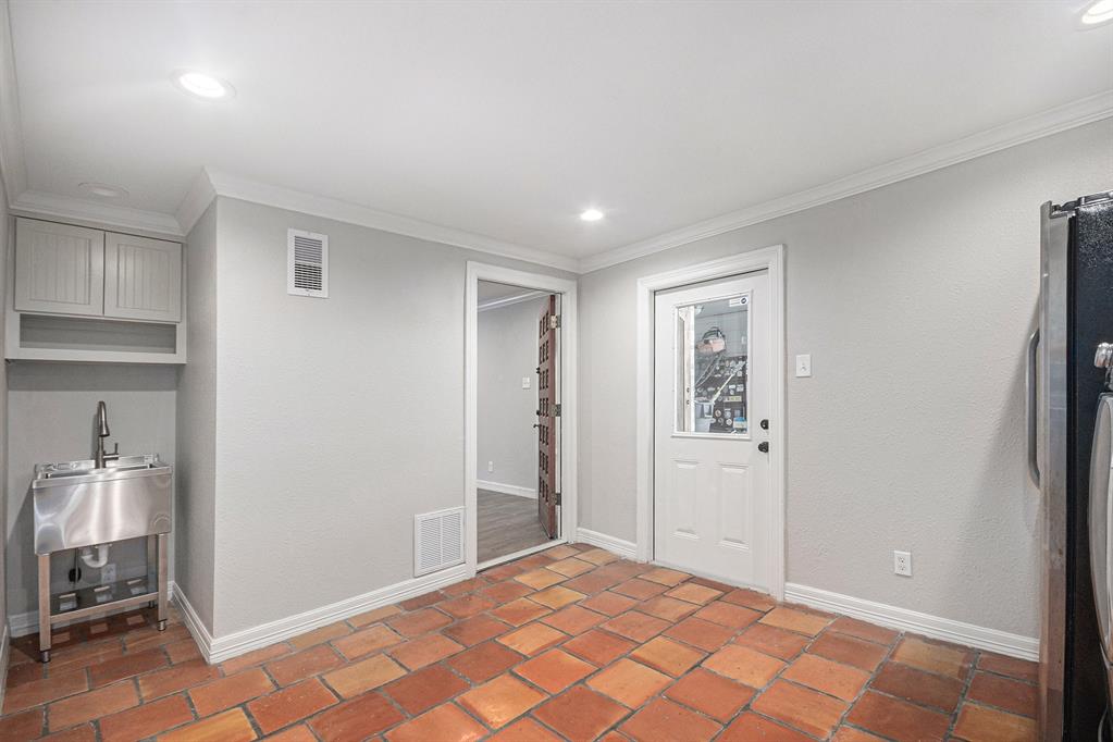 4907 Chestnut Street, Bellaire, Texas image 26