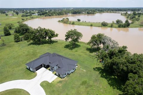 A home in Rosharon