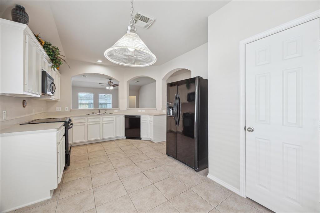 3314 Ithaca Drive