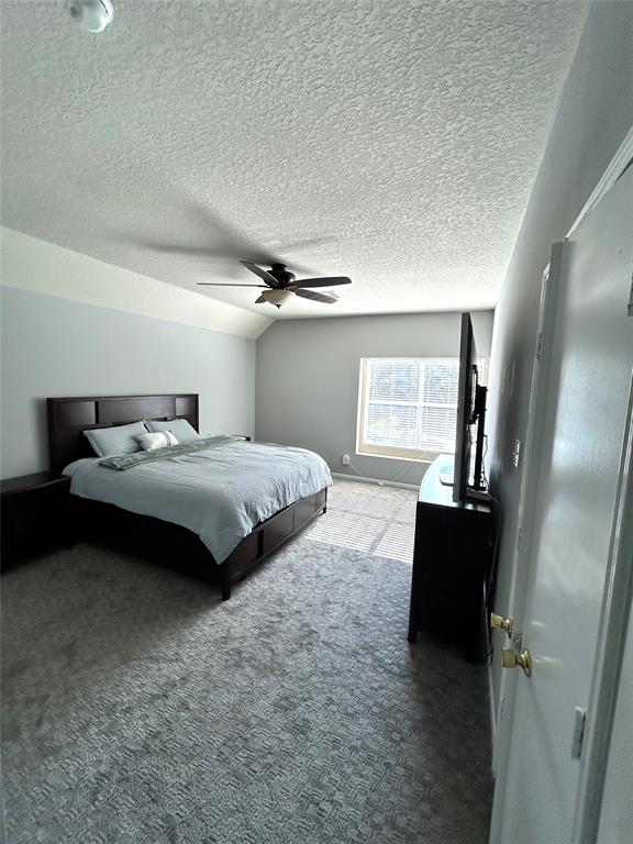 3202 Barkers Crossing Avenue, Houston, Texas image 11