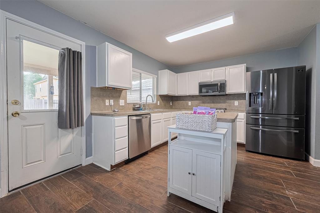 3202 Barkers Crossing Avenue, Houston, Texas image 6