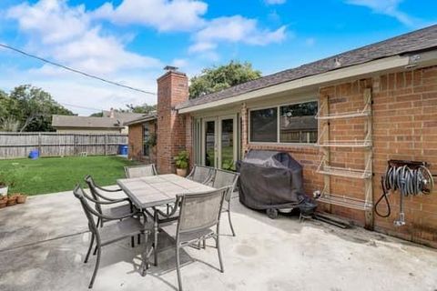 A home in Seabrook