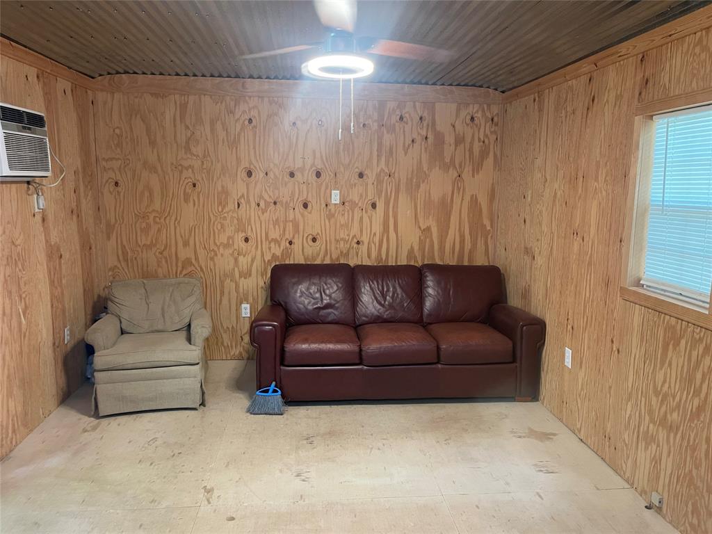 245 Beaver Run, Livingston, Texas image 11