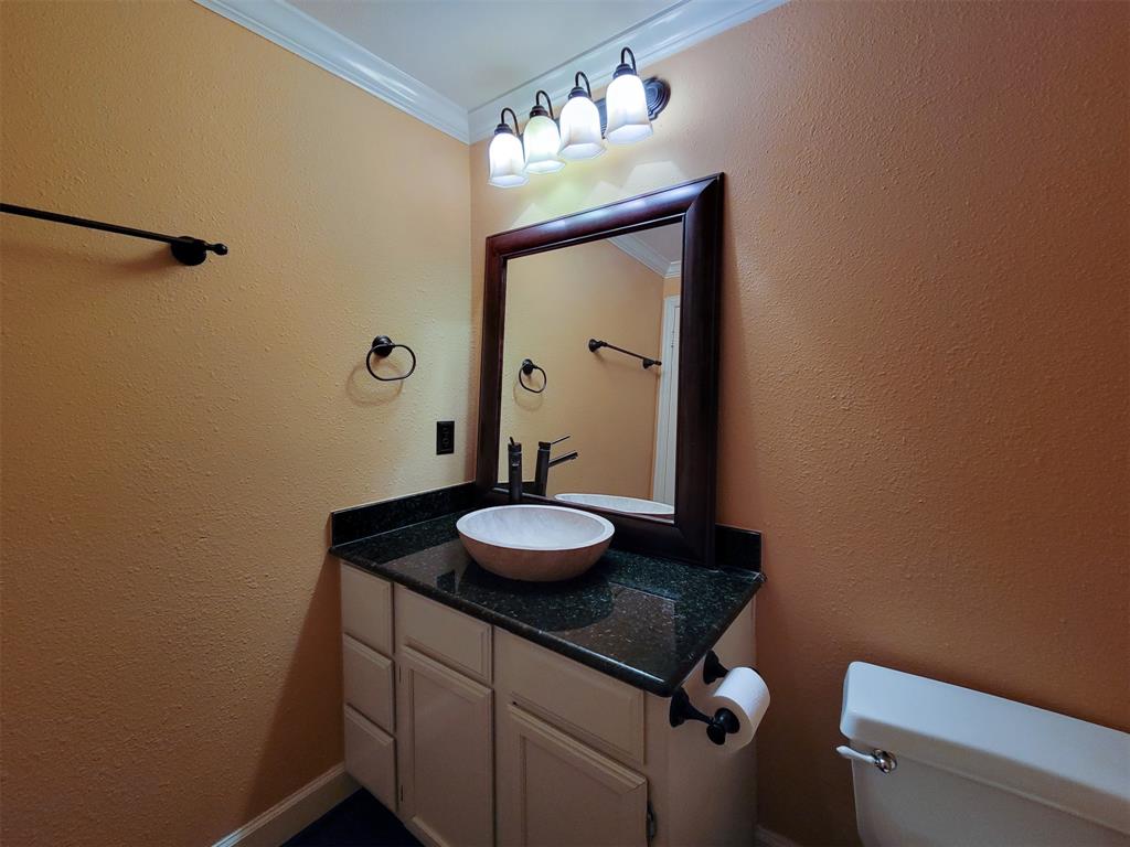 2111 Welch Street #B109, Houston, Texas image 16