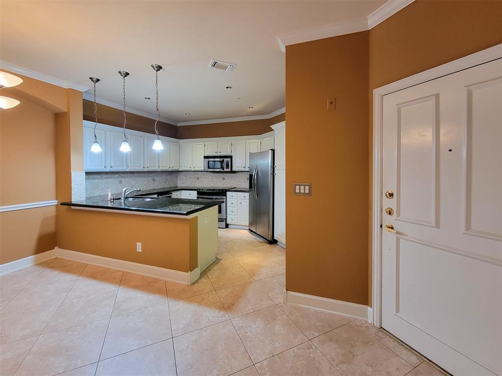 2111 Welch Street #B109, Houston, Texas image 3
