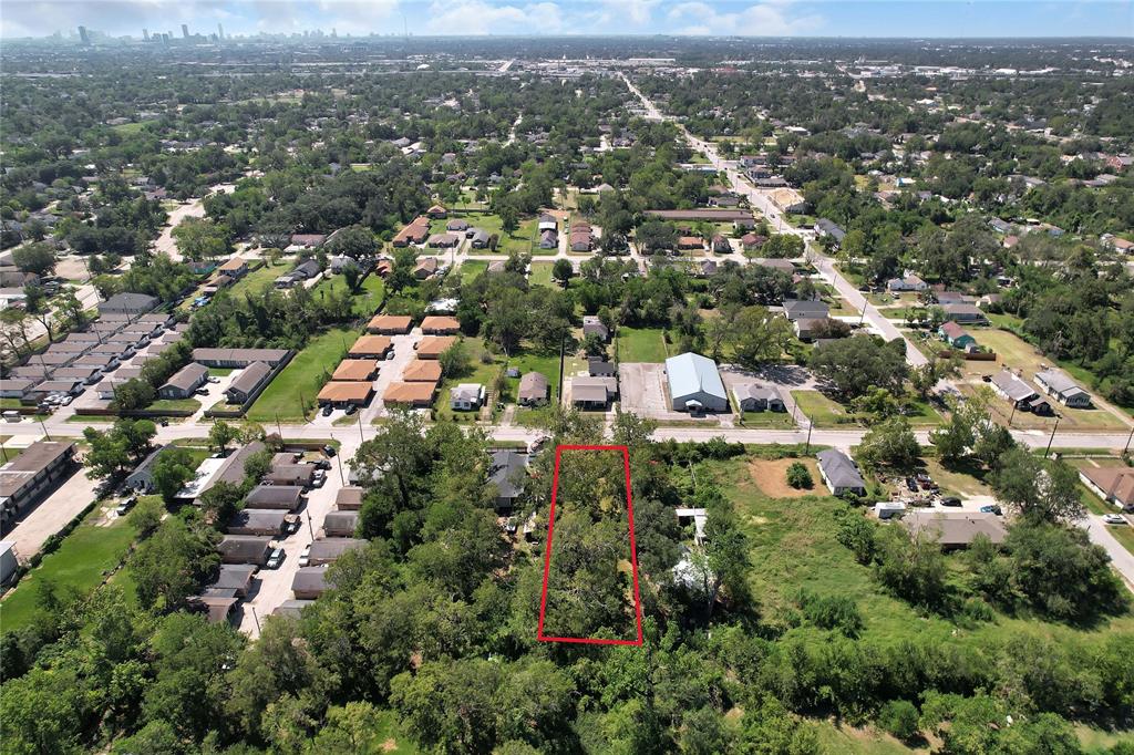 3914 Wipprecht Street, Houston, Texas image 2