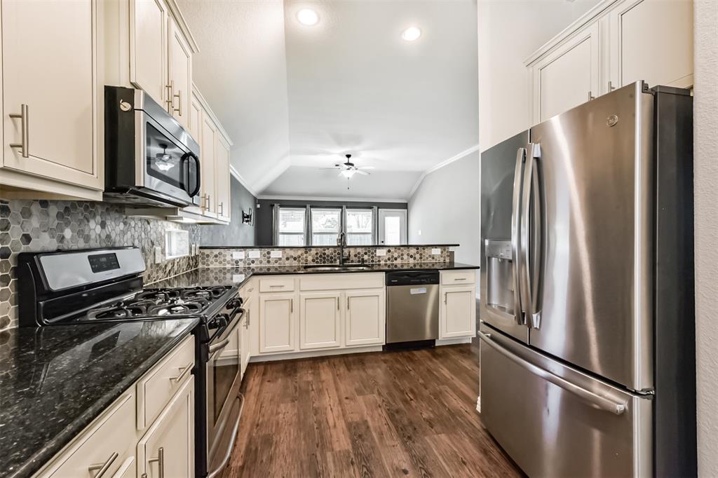 3754 Paladera Place Court, Spring, Texas image 10