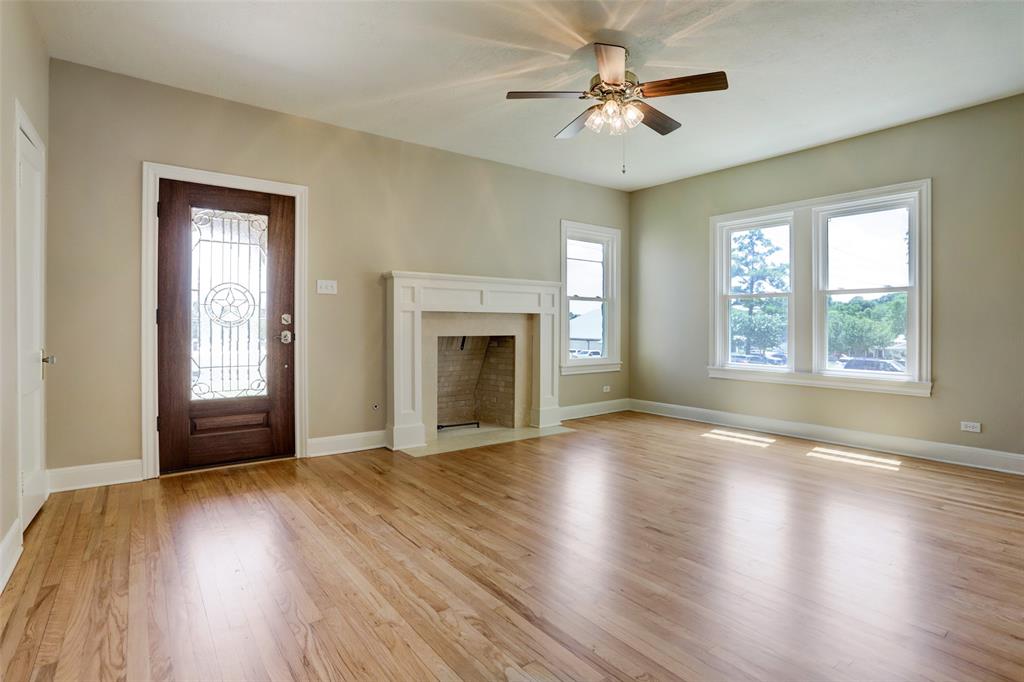 1908 S Austin Street, Brenham, Texas image 10