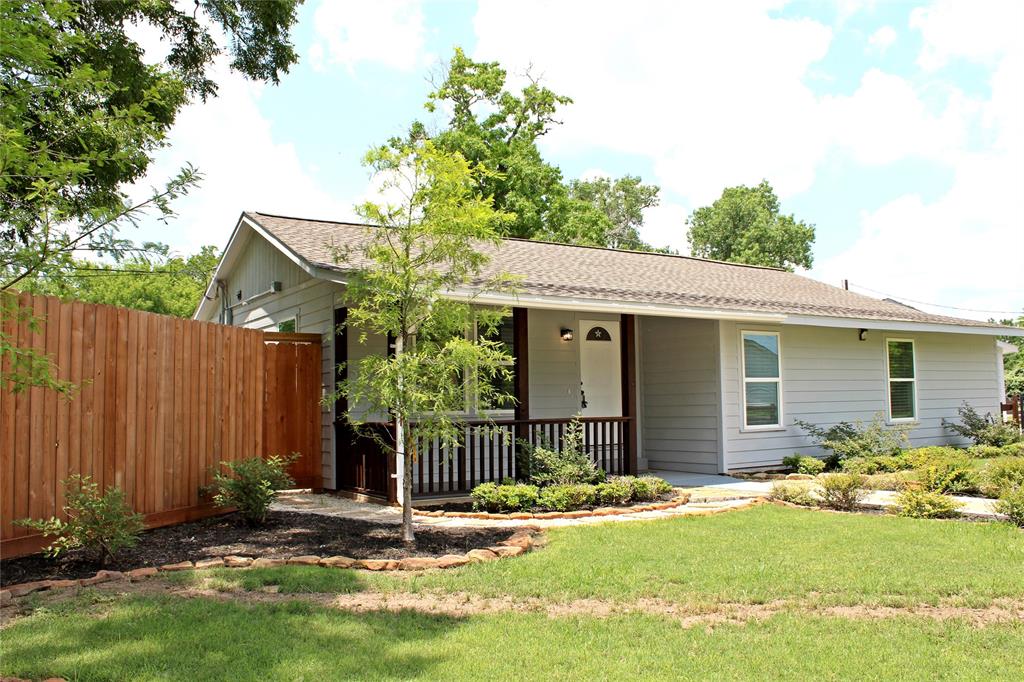 528 Prairie Street, Columbus, Texas image 28