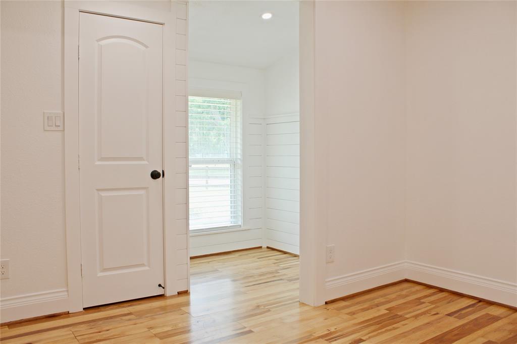 528 Prairie Street, Columbus, Texas image 17
