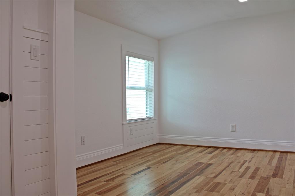528 Prairie Street, Columbus, Texas image 11